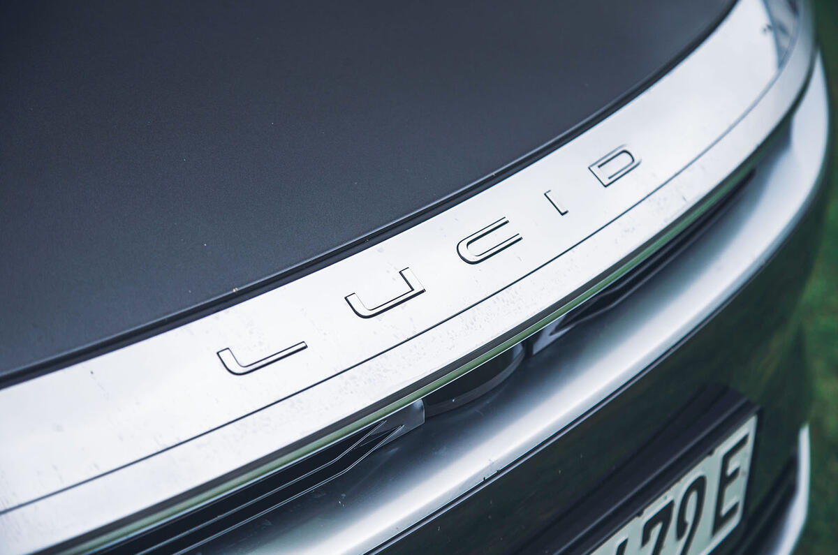 ルーシッドはこれまで米国と欧州で左ハンドル車しか販売してこなかった。