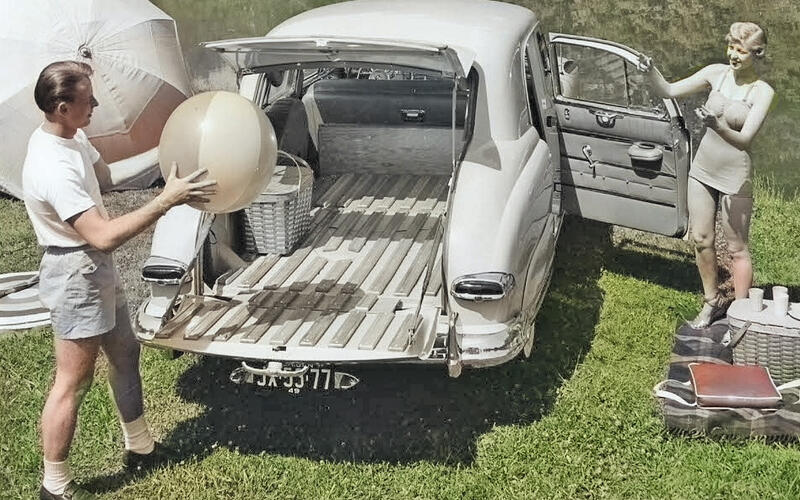 派生モデルの展開