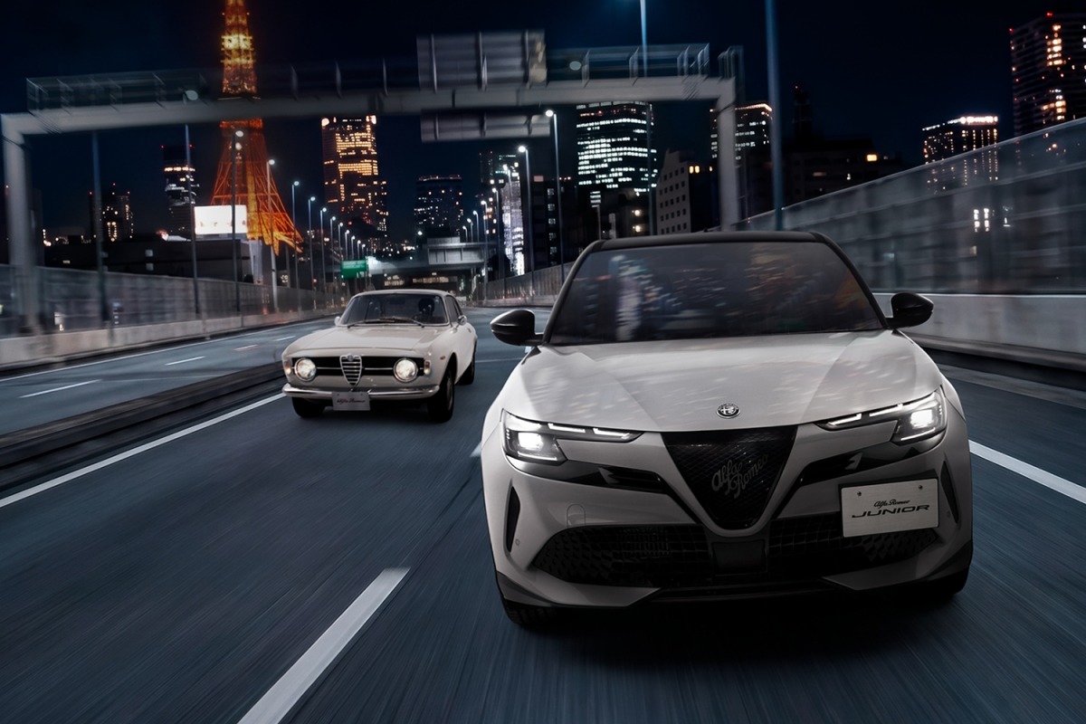 アルファ・ロメオ・ジュニア・イブリダ限定車『アヴィリオ・クラシコ』。