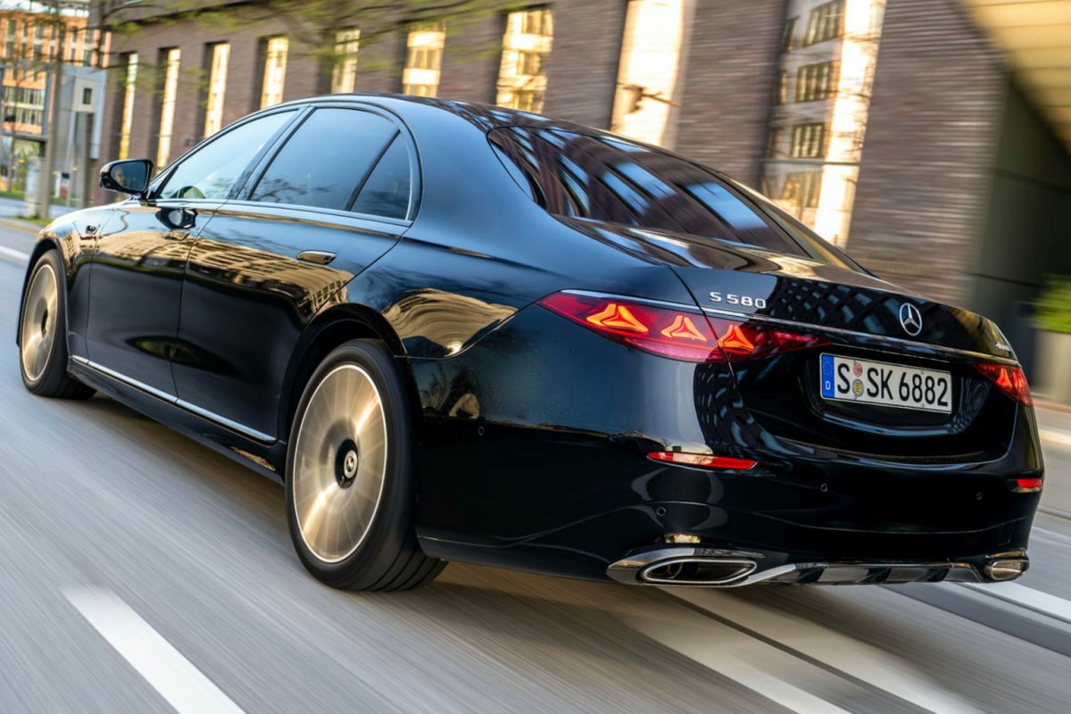 メルセデス・ベンツS 450e L AMGライン・プレミアム(欧州仕様)