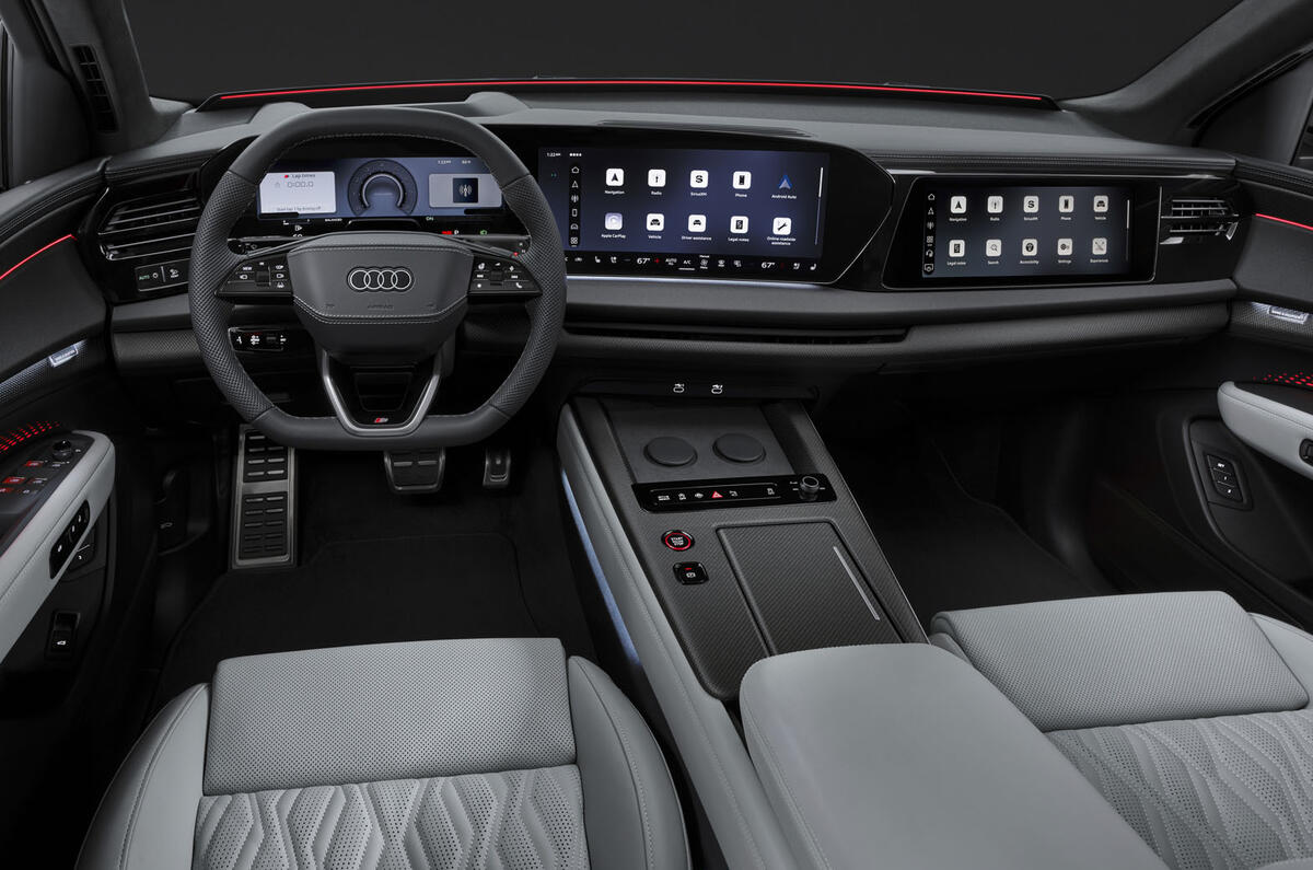 新型Q9のインテリア