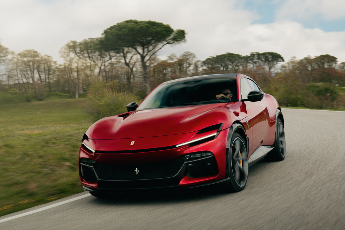 フェラーリはプロサングエに『ハンドリング・スペチアーレ』と呼ばれる新仕様を追加。