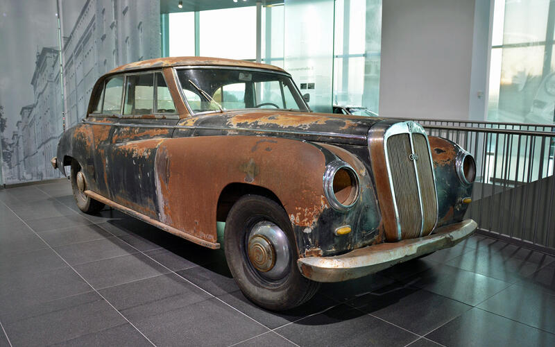 ホルヒ830 BL(1953年)