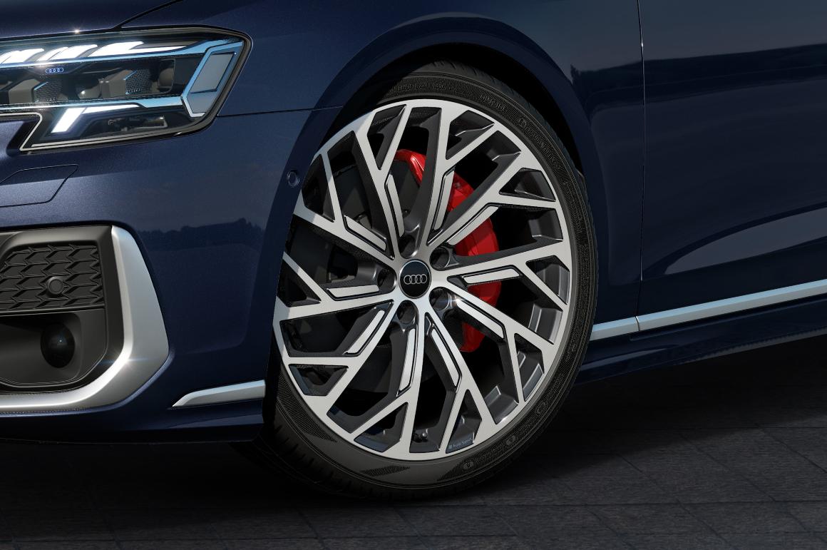 アウディA8に88台の限定車『A8ファイナルエディション』が登場。