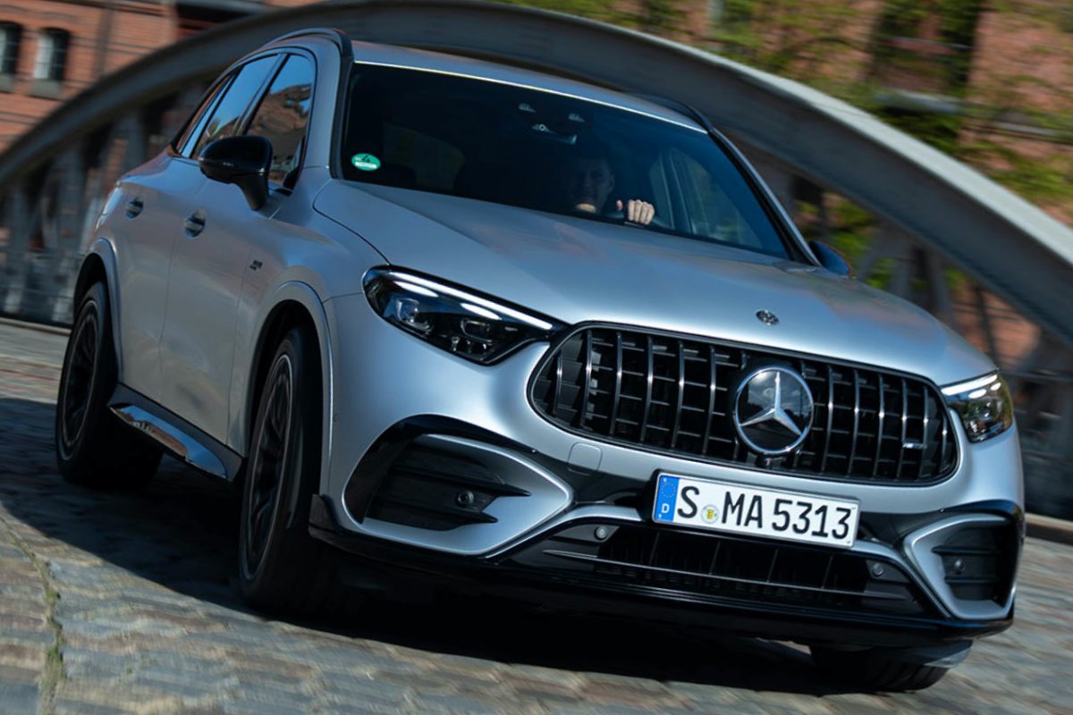 メルセデスAMG GLC 53 4マティック＋ AMGプレミアム（欧州仕様）