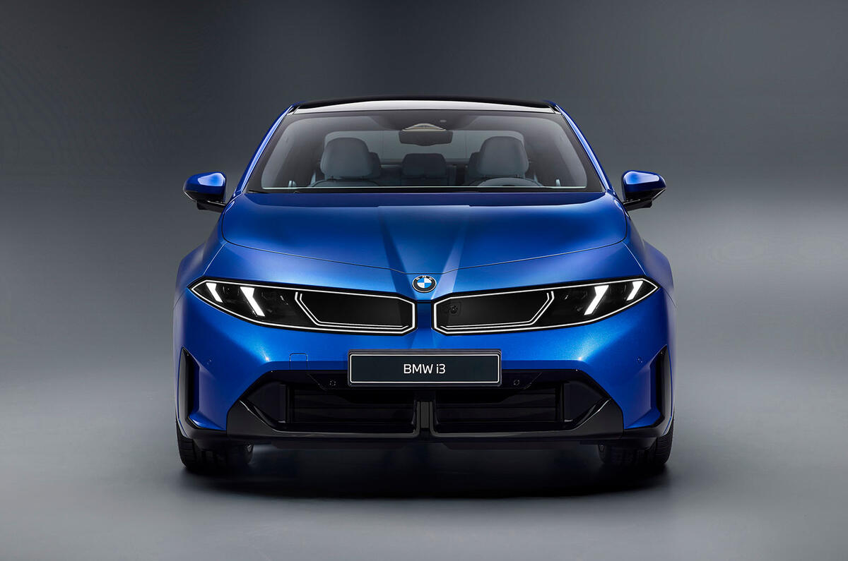BMW i3セダン