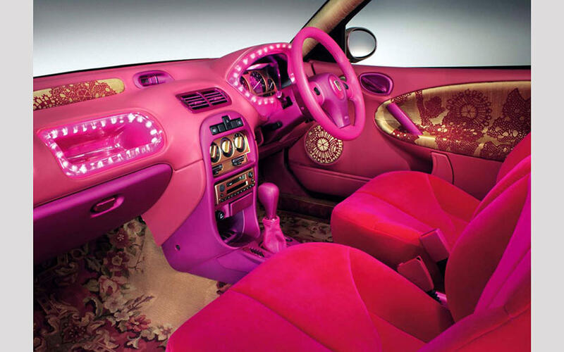 ローバー25アートカー(2002年)