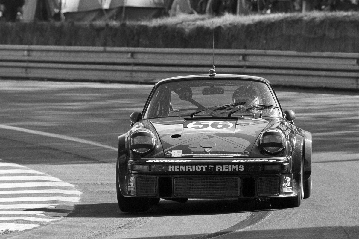 1976年ポルシェ934