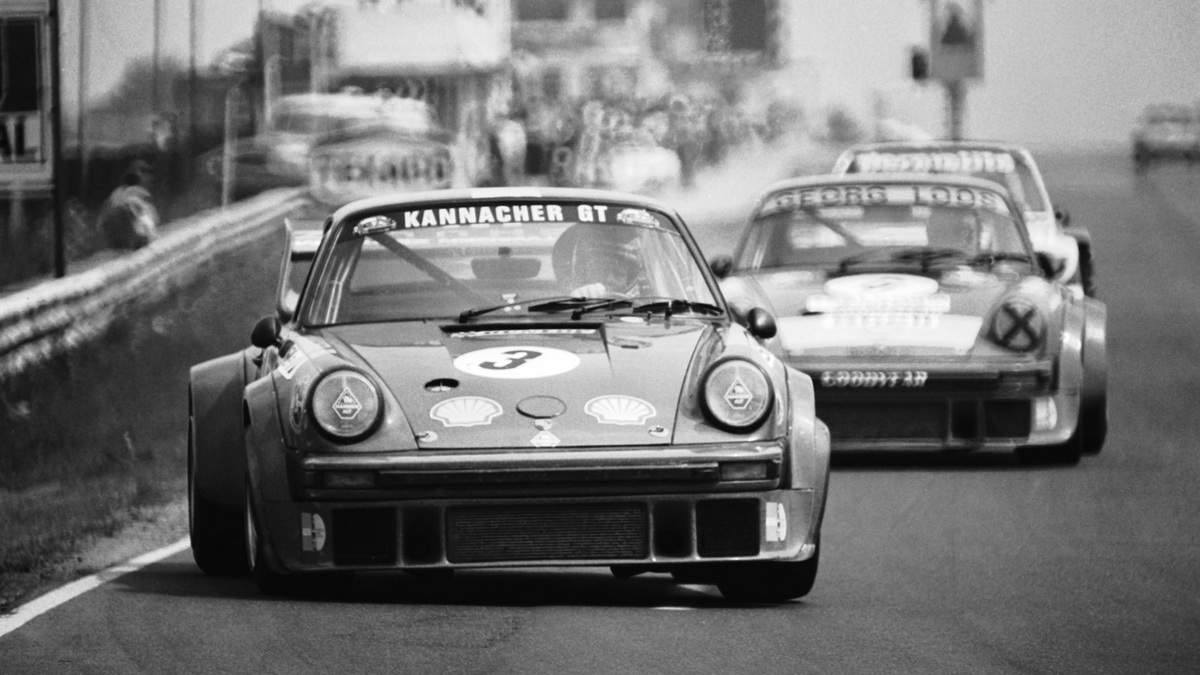 1976年ポルシェ934