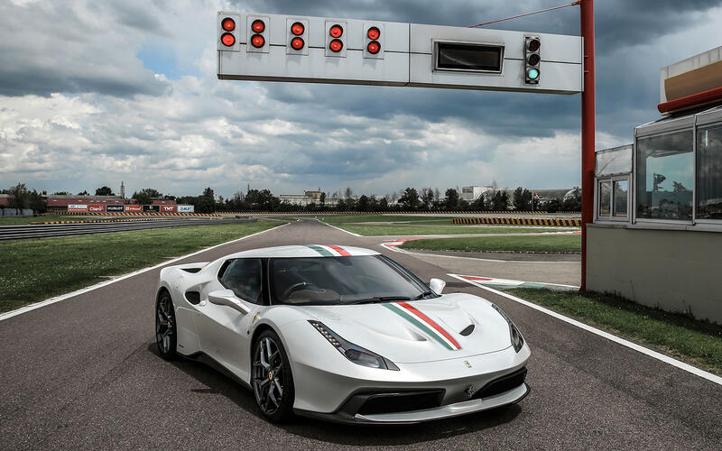 フェラーリ458 MMスペチアーレ(2016年)