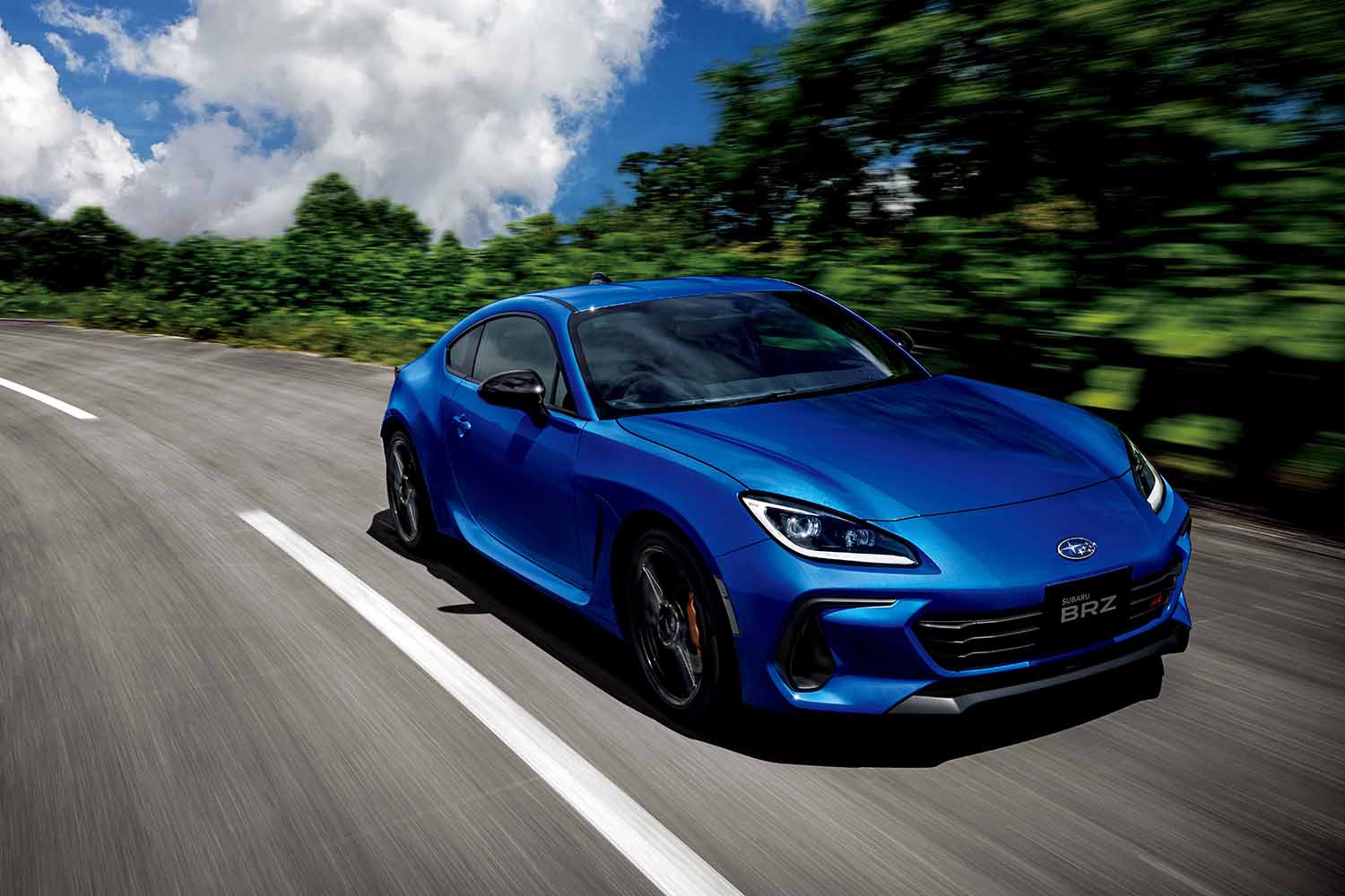 7月30日、スバルBRZの改良モデルを発表。