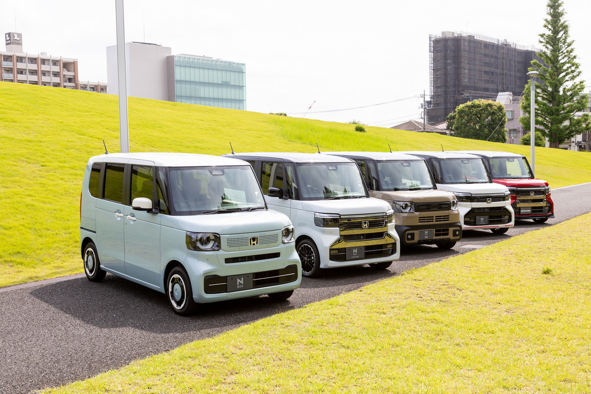 7月16日、『ホンダN-BOX』がマイナーチェンジ。翌17日に発売される。