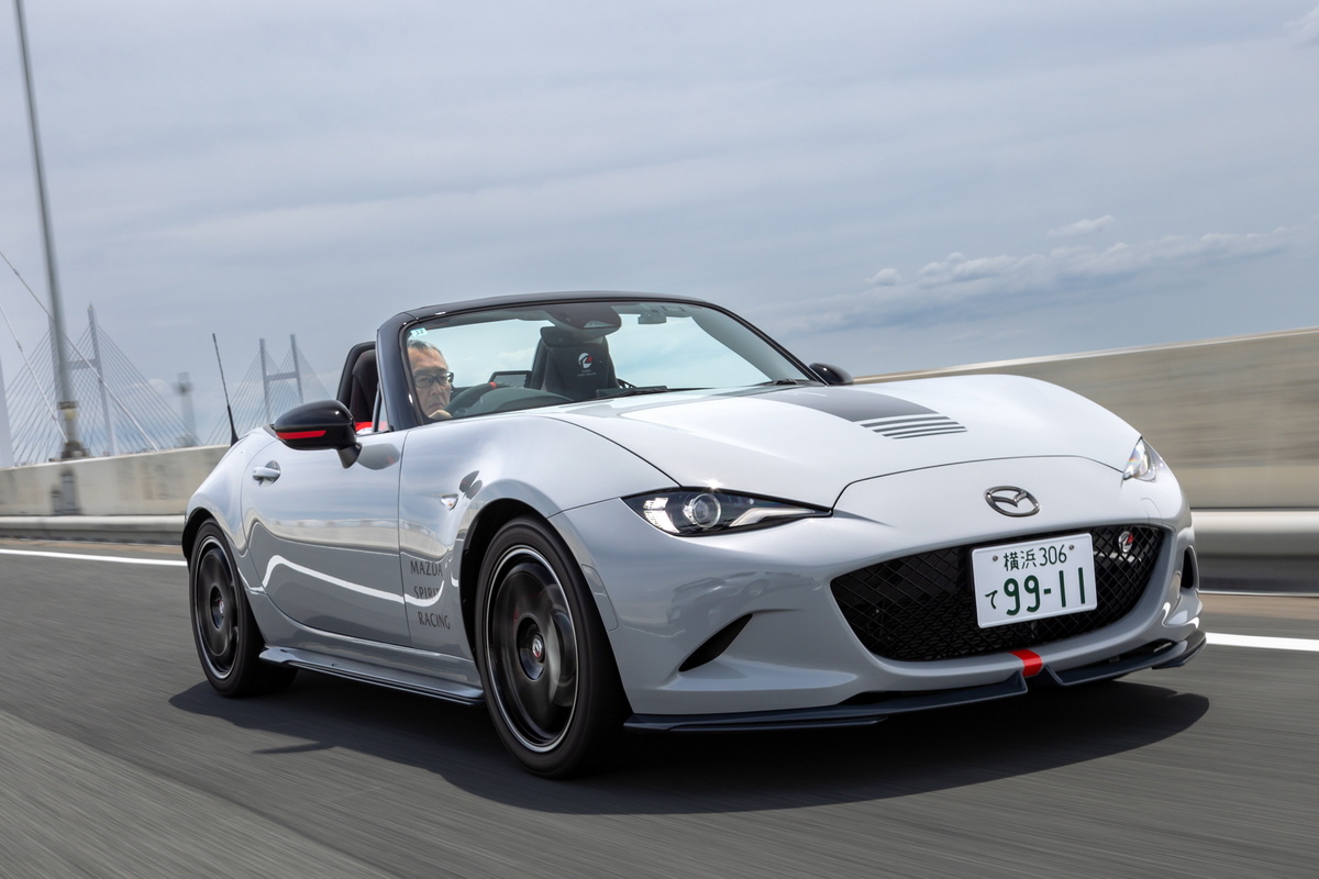 究極の1台ともいえる、マツダ・スピリット・レーシング・ロードスター12Rを取材。