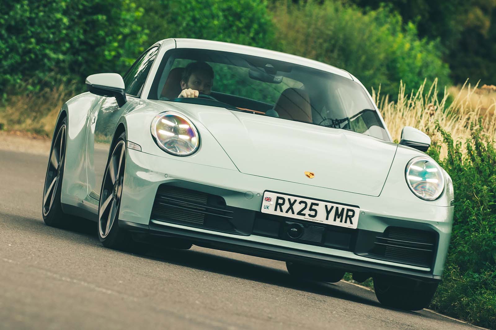 2. ポルシェ911
