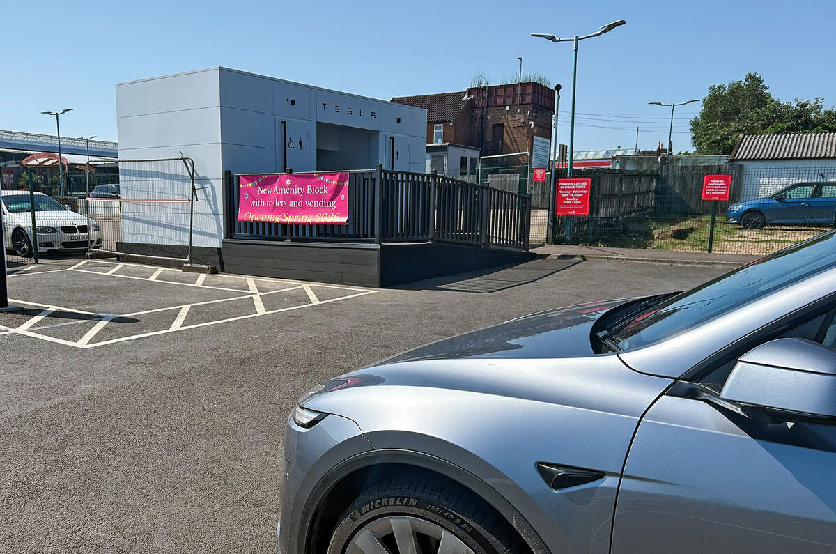 テスラ・モデルY