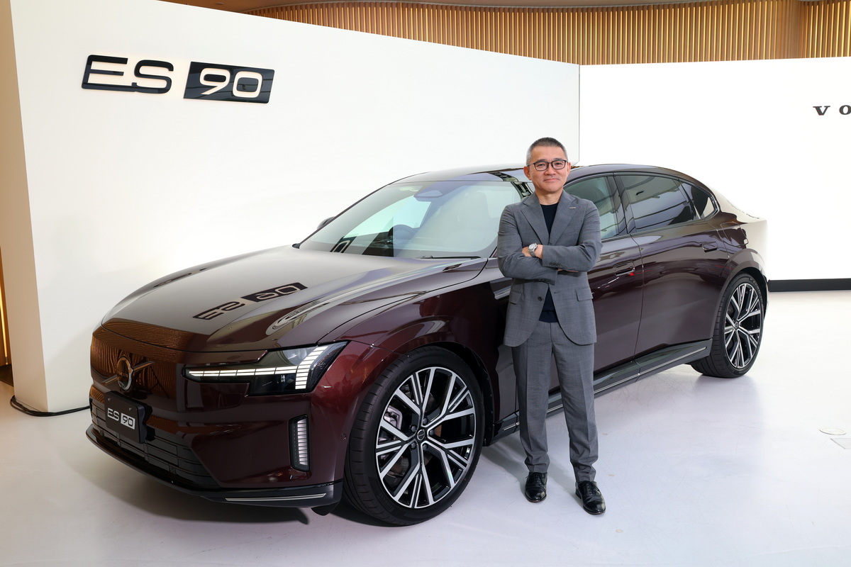 ボルボ・カー・ジャパン代表取締役社長のエドソン・イシカワ氏がプレゼンを行った。