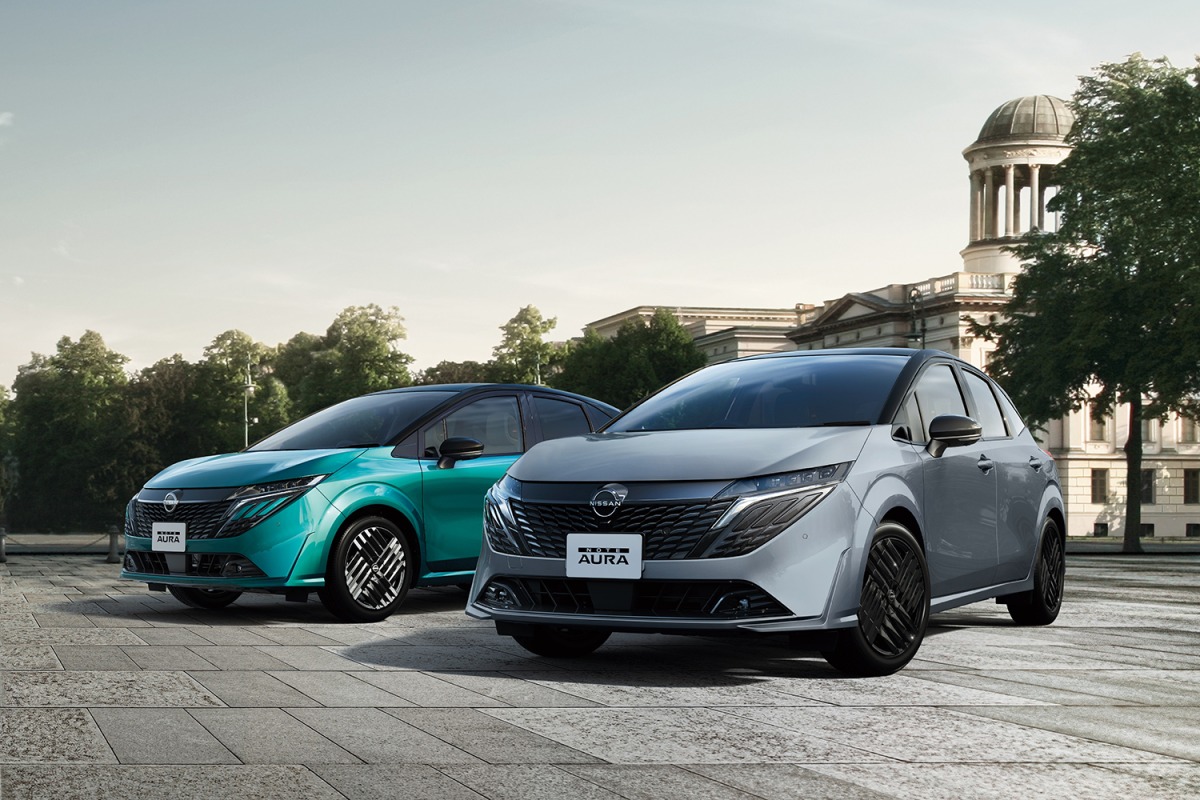 日産ノート・オーラ・ブラックエディション