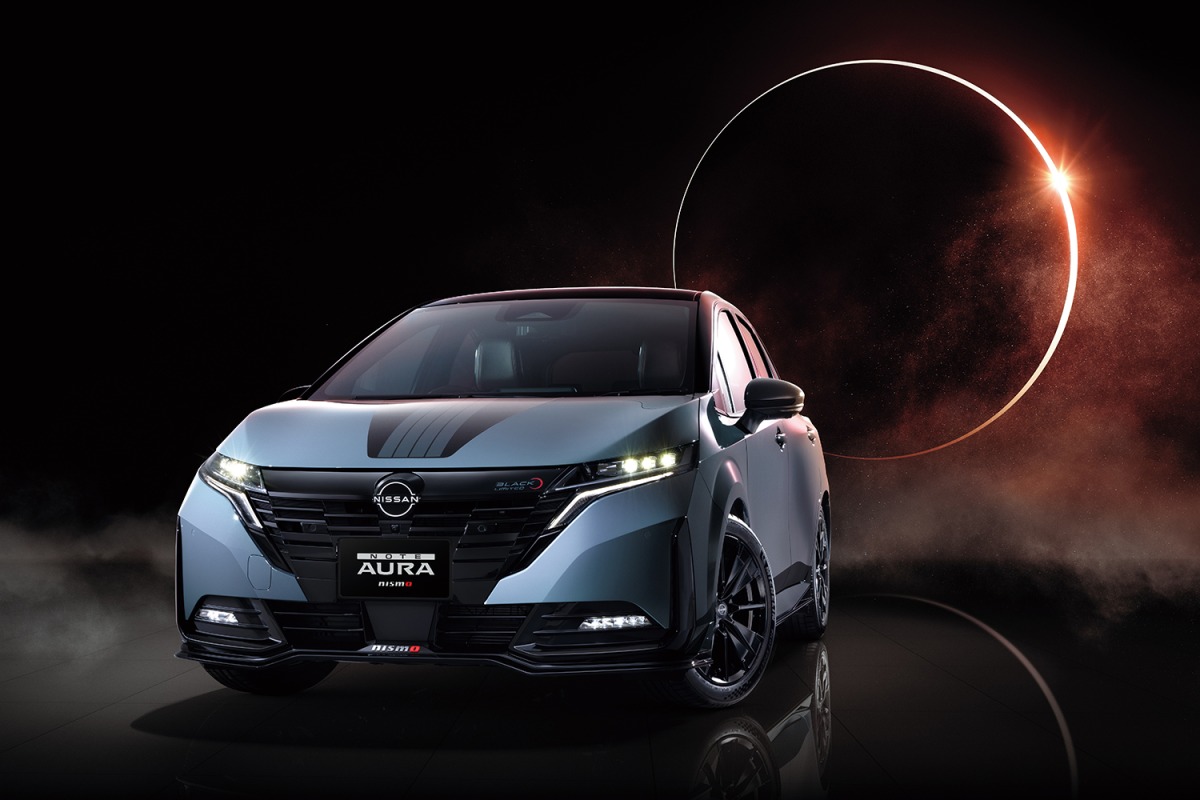 日産ノート・オーラ・ニスモ・ブラックリミテッド