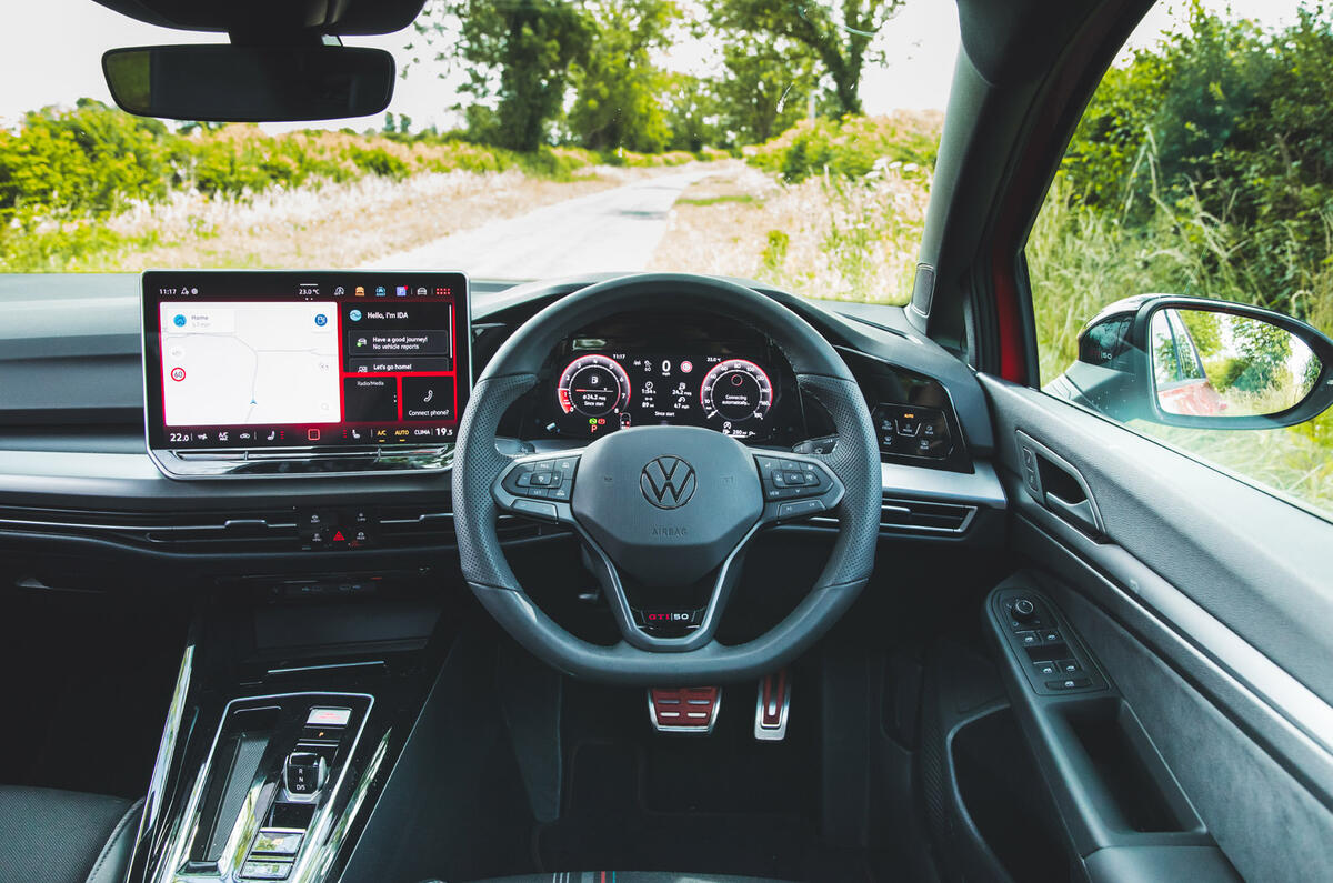 フォルクスワーゲン・ゴルフ GTI エディション50(英国仕様)