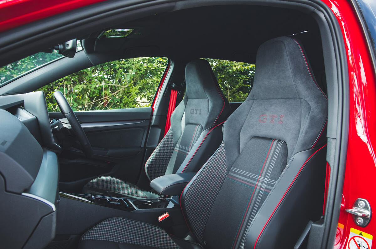 フォルクスワーゲン・ゴルフ GTI エディション50(英国仕様)