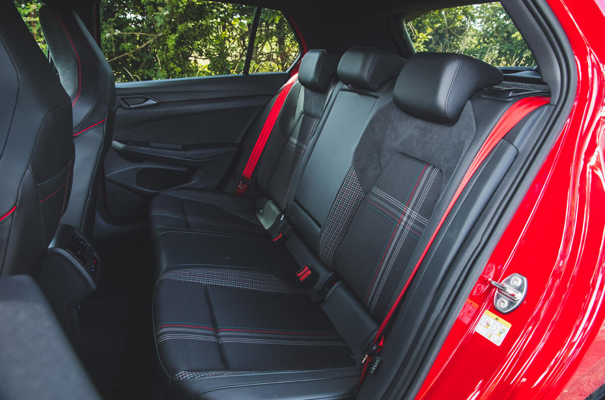フォルクスワーゲン・ゴルフ GTI エディション50(英国仕様)