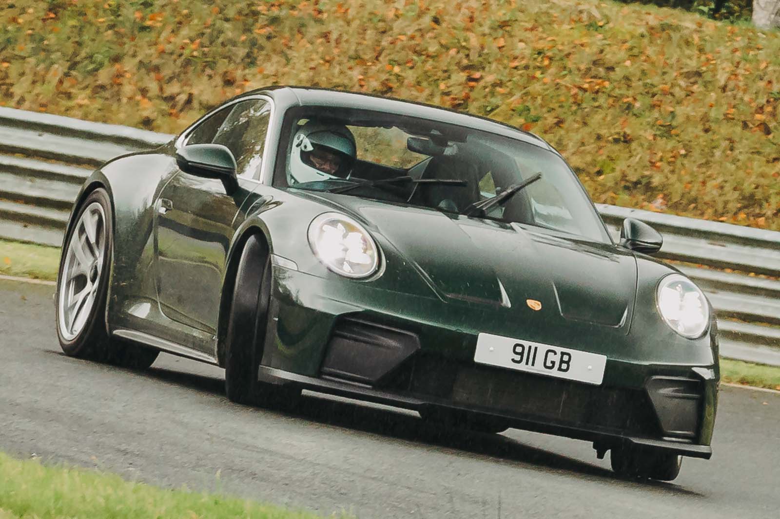 1. ポルシェ911 GT3