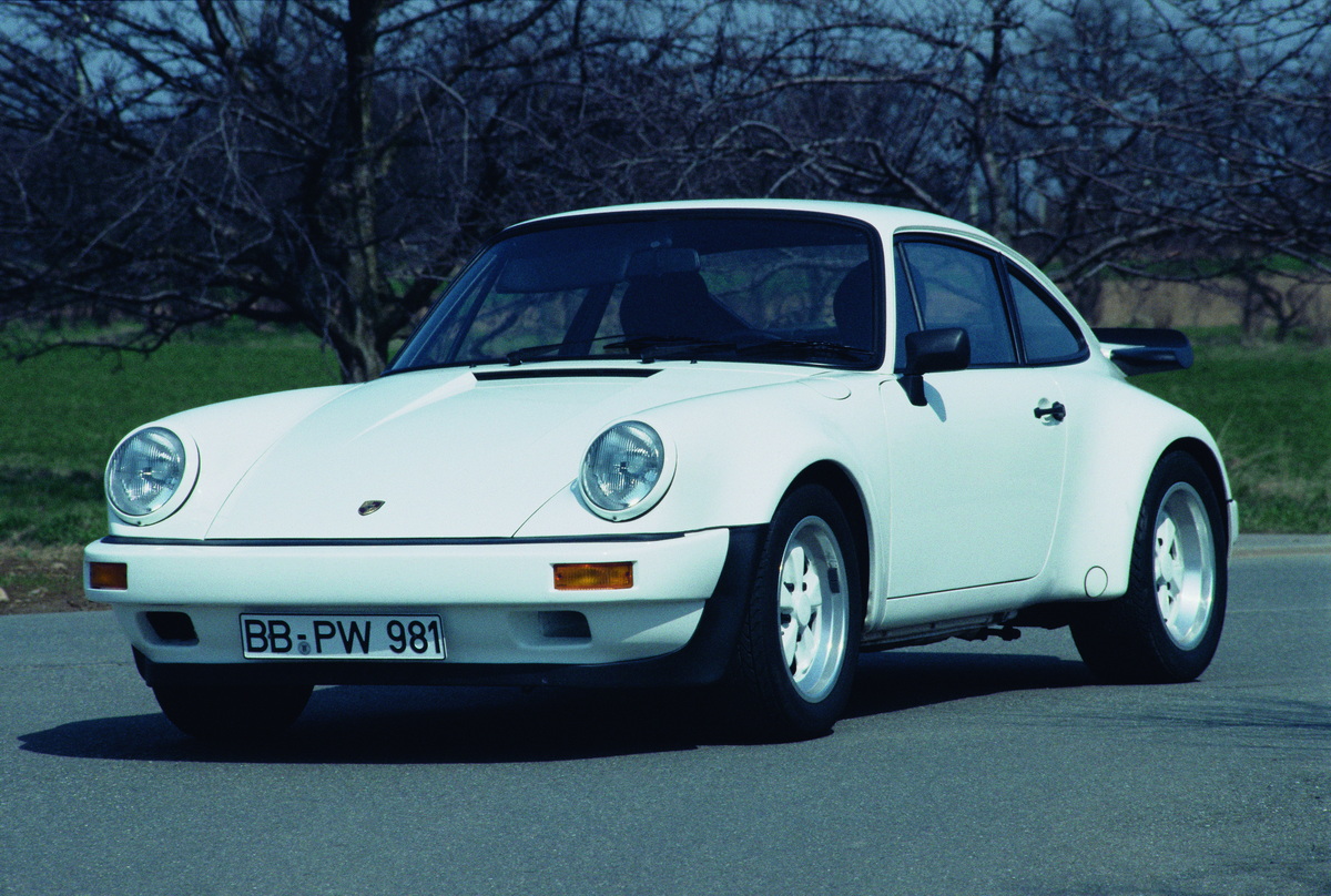 1984年ポルシェ911SC RS 3.0
