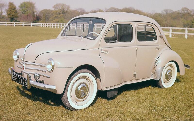 ルノー4CV(1947年)