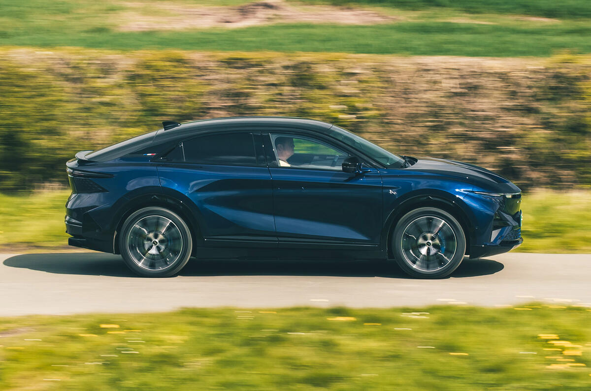 アルピーヌA390 GT(英国仕様)