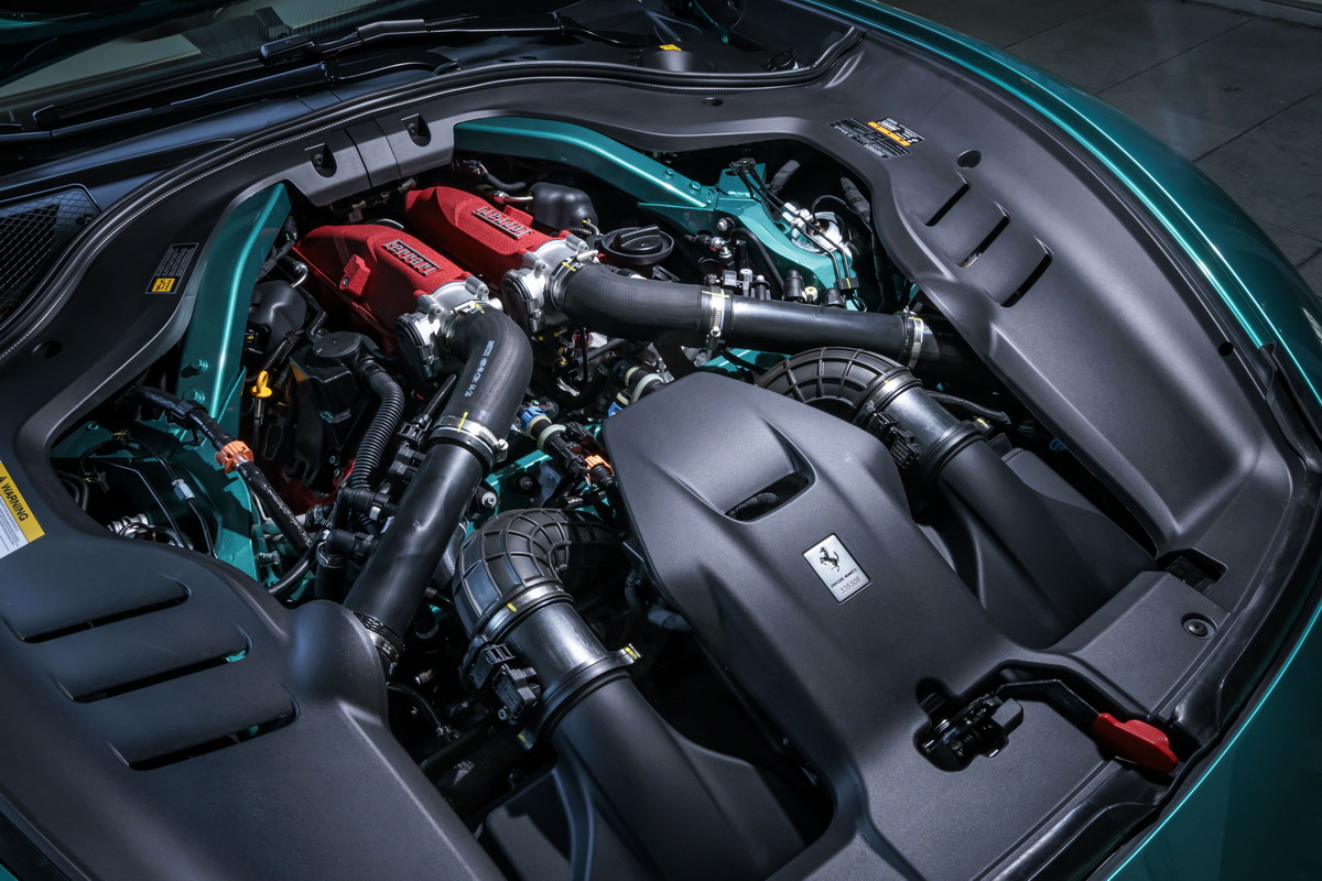 3.9L V8ツインターボは最高出力640ps、最大トルク760Nmというスペック。