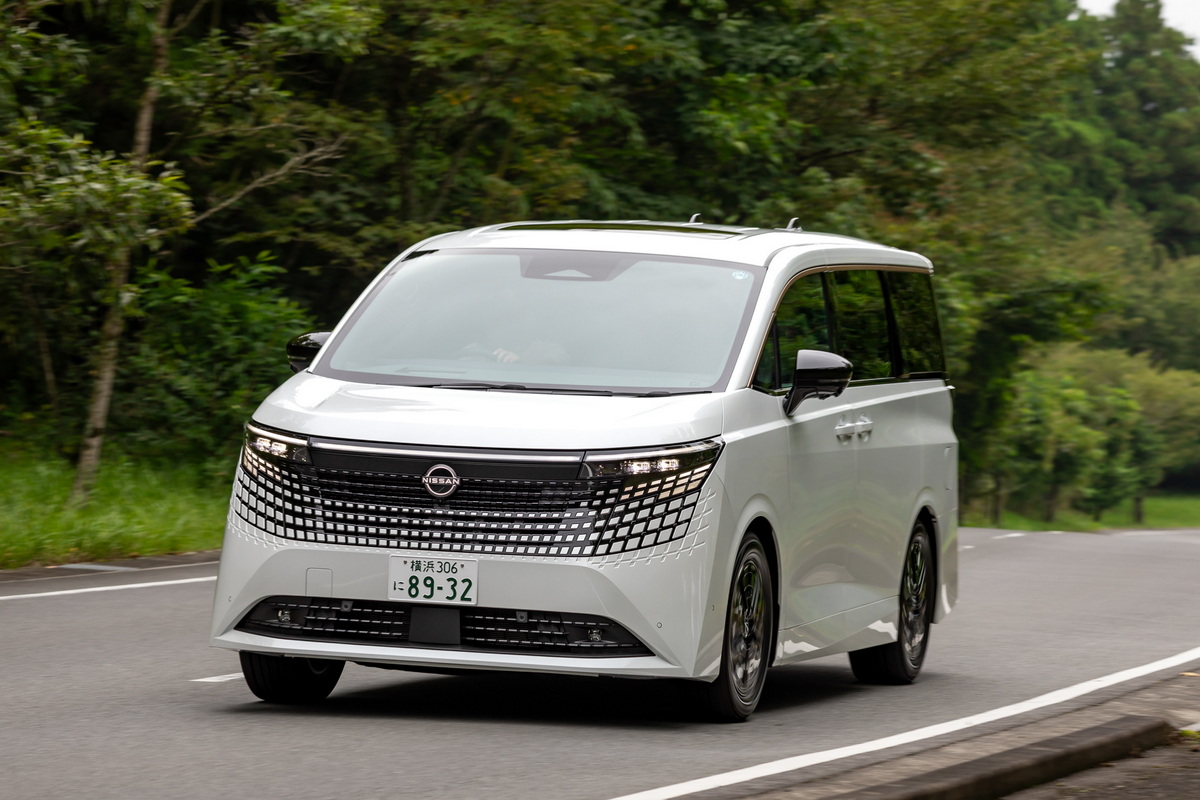新型『日産エルグランド』を、ひと通りのシチュエーションで試すことが出来た。