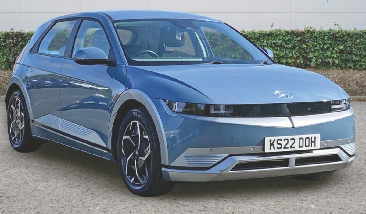 ヒョンデ ・アイオニック5 73kWh プレミアム（2022年式／英国仕様）