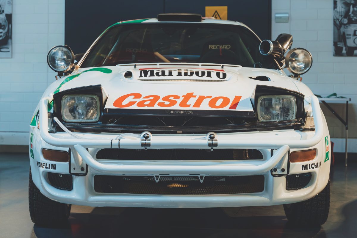 世界ラリー選手権(WRC)を制したST185型トヨタ・セリカ GT-FOUR