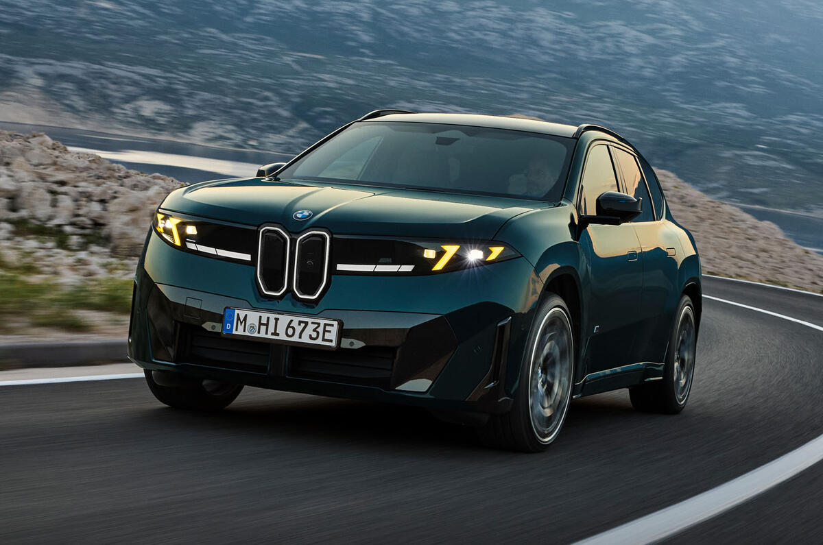 BMW iX3 M60 xドライブ