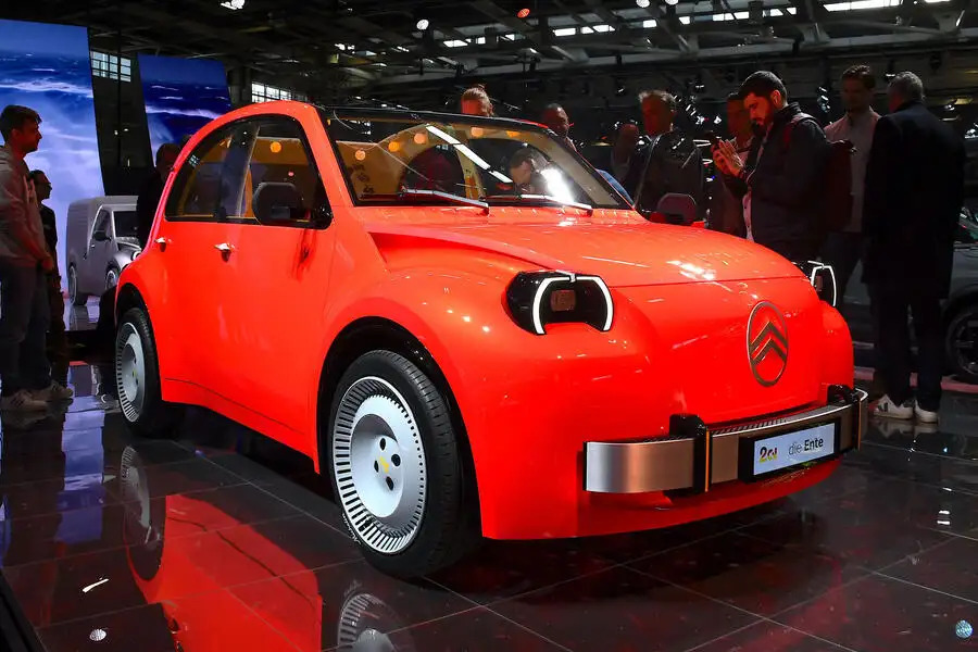 新型『コアラ』のきょうだい車となる予定のシトロエン2CV。