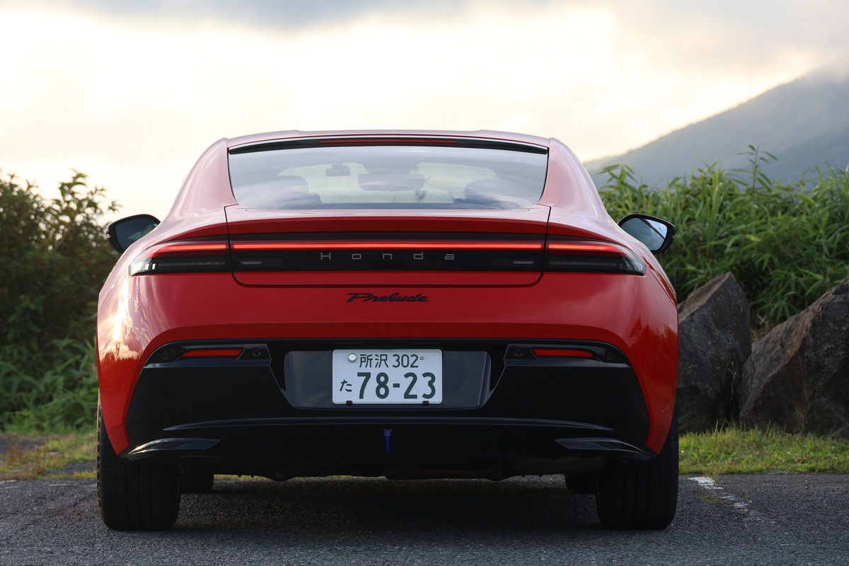開発当初は、プレリュードの車名を与えられる予定ではなかった。