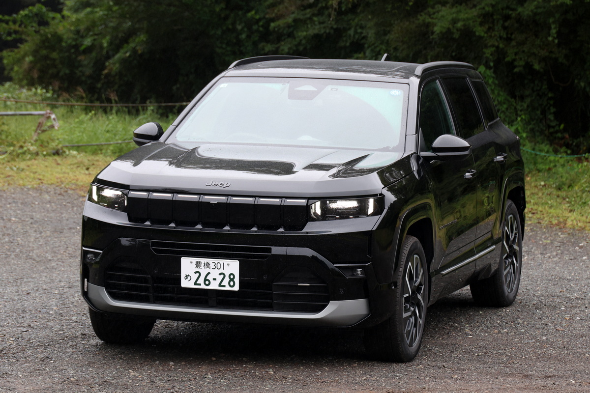 ジープ・コンパス・サミット(価格:570万円)